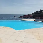 Calme Vue Pieds Dans L'eau アパート *