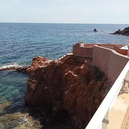Apartment Studio Calme Vue Pieds Dans L'eau Saint-Raphael (Var)