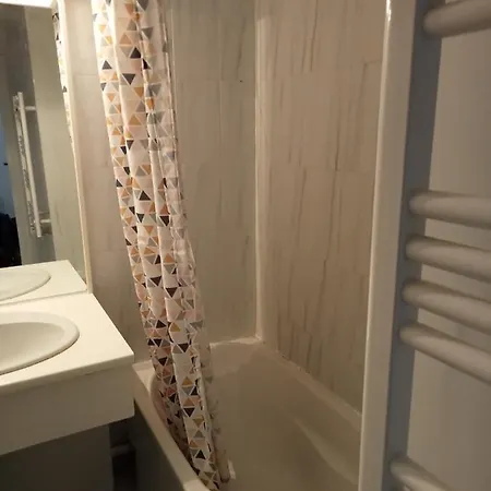 Appartement Calme Vue Pieds Dans L'eau *