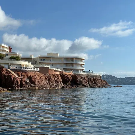 Calme Vue Pieds Dans L'eau Appartement *